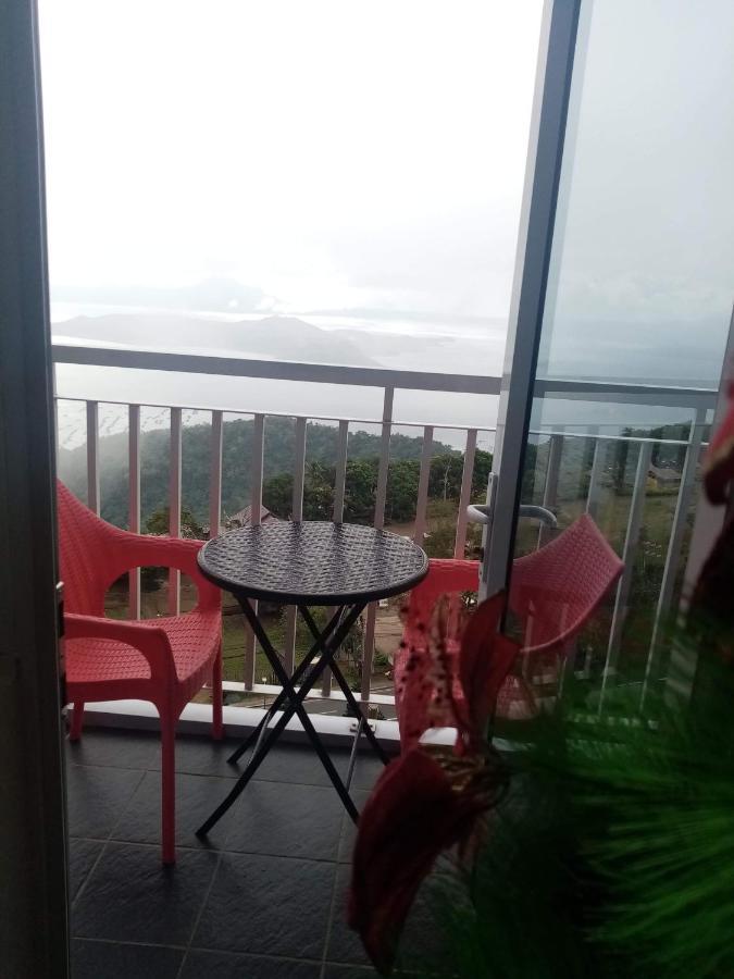 Holy Family Condo At Wind Residences,Tagaytay Tagaytay City Exterior foto